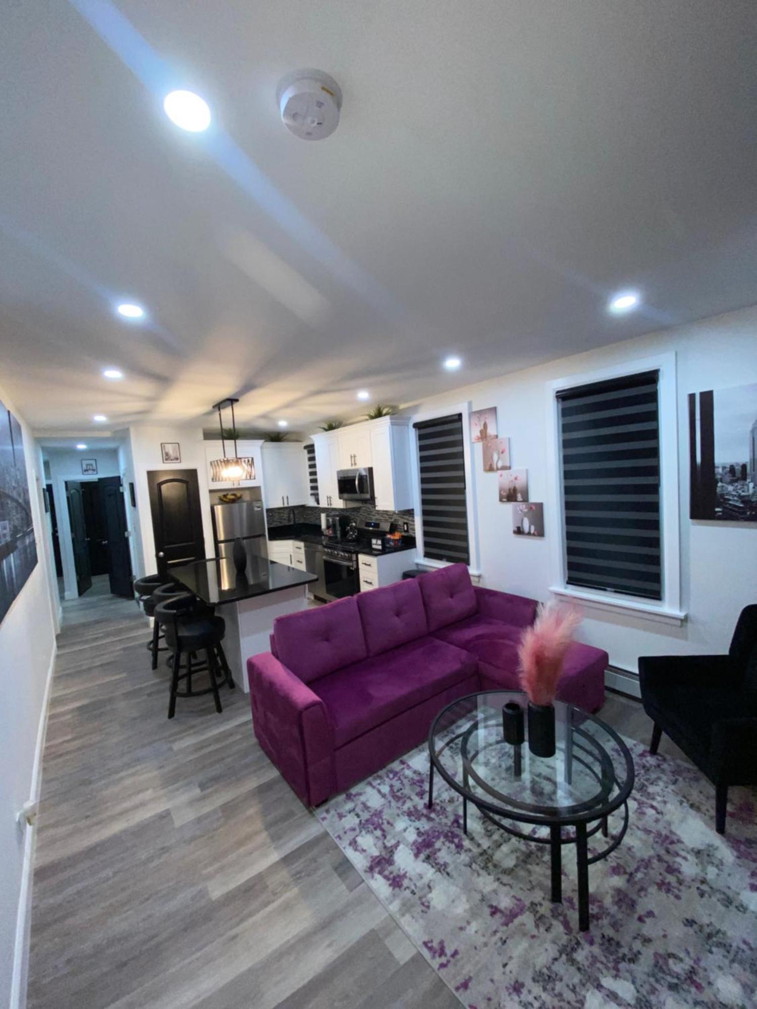 Hugh'S And Nora'S Place To Stay Ню Йорк Екстериор снимка