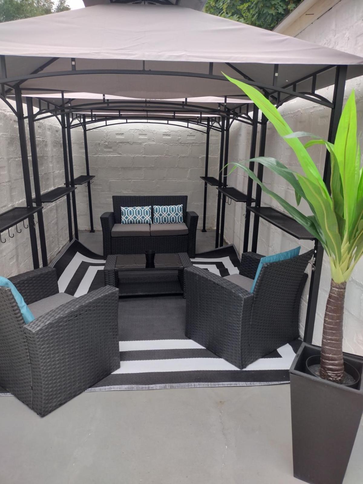 Hugh'S And Nora'S Place To Stay Ню Йорк Екстериор снимка