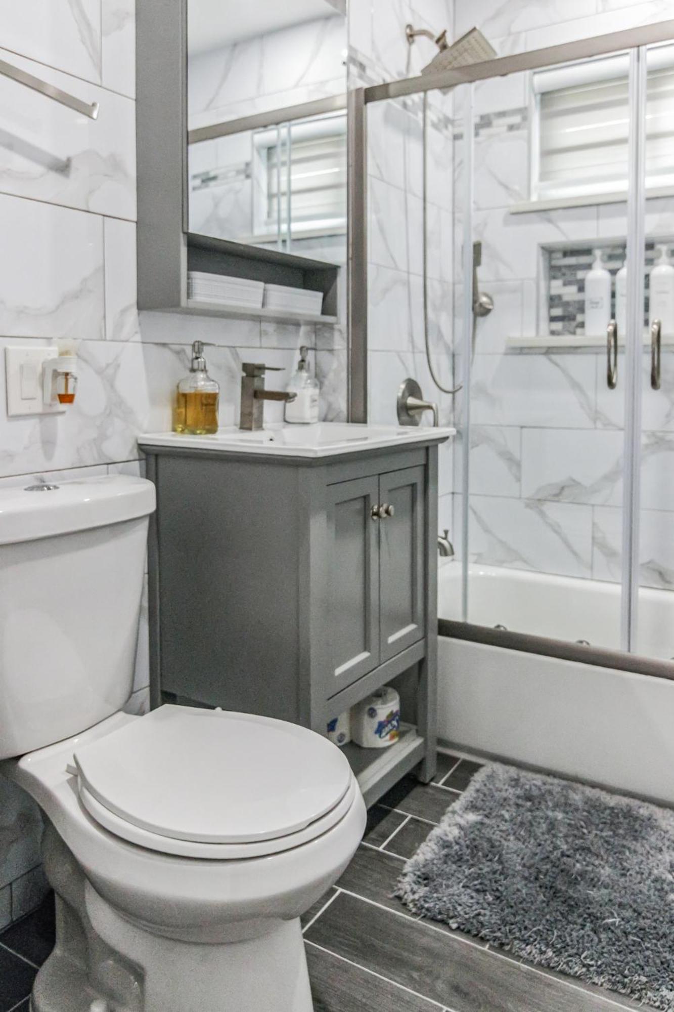Hugh'S And Nora'S Place To Stay Ню Йорк Екстериор снимка